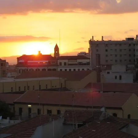 Luna Rossa Affittacamere *